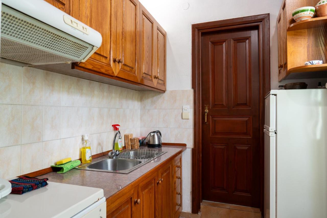 Ferienwohnung Vintage White House Patmos Exterior foto