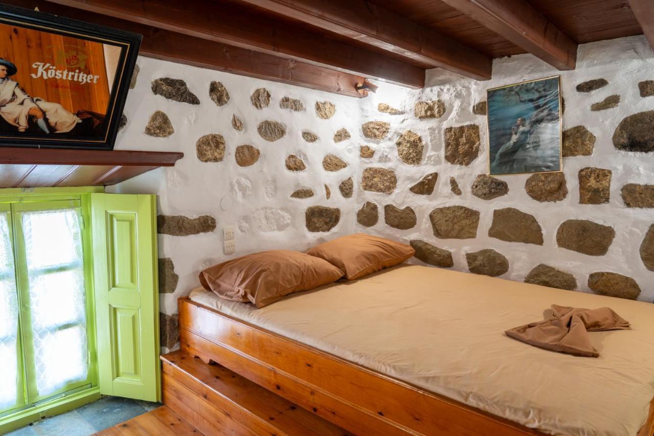 Ferienwohnung Vintage White House Patmos Exterior foto